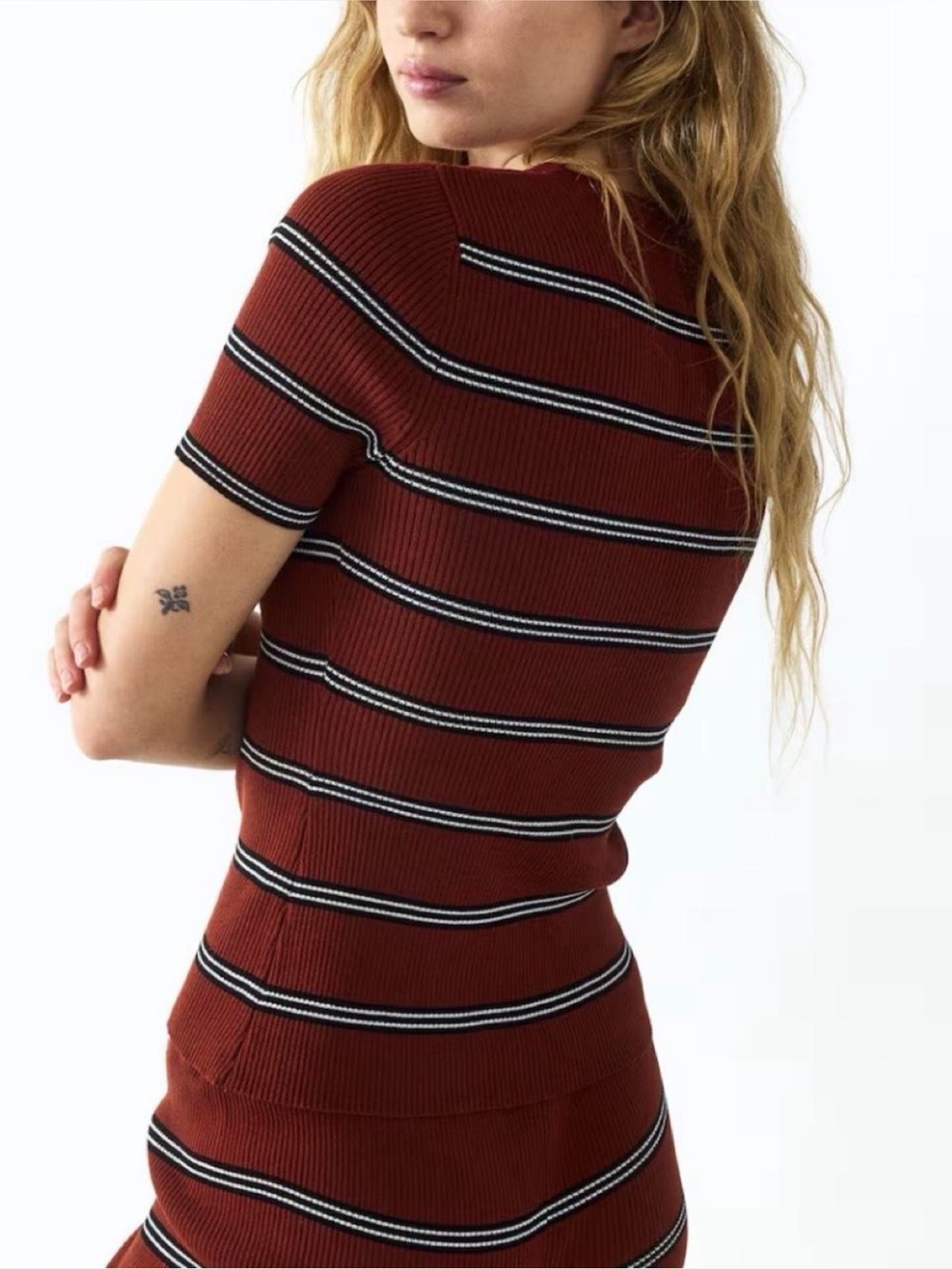 H&M Women's Rust Striped Ribbed Short-Sleeve Top {Small} - Picture 2 of 5